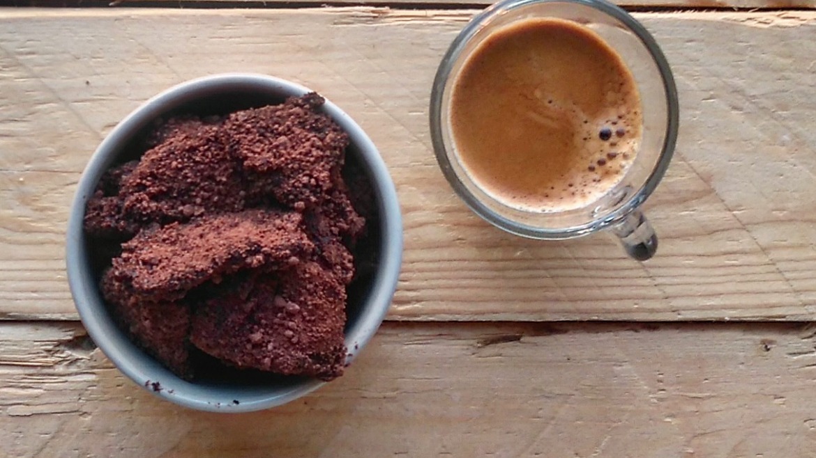 Trufle kawowo-czekoladowe z miodem na sposób domowy