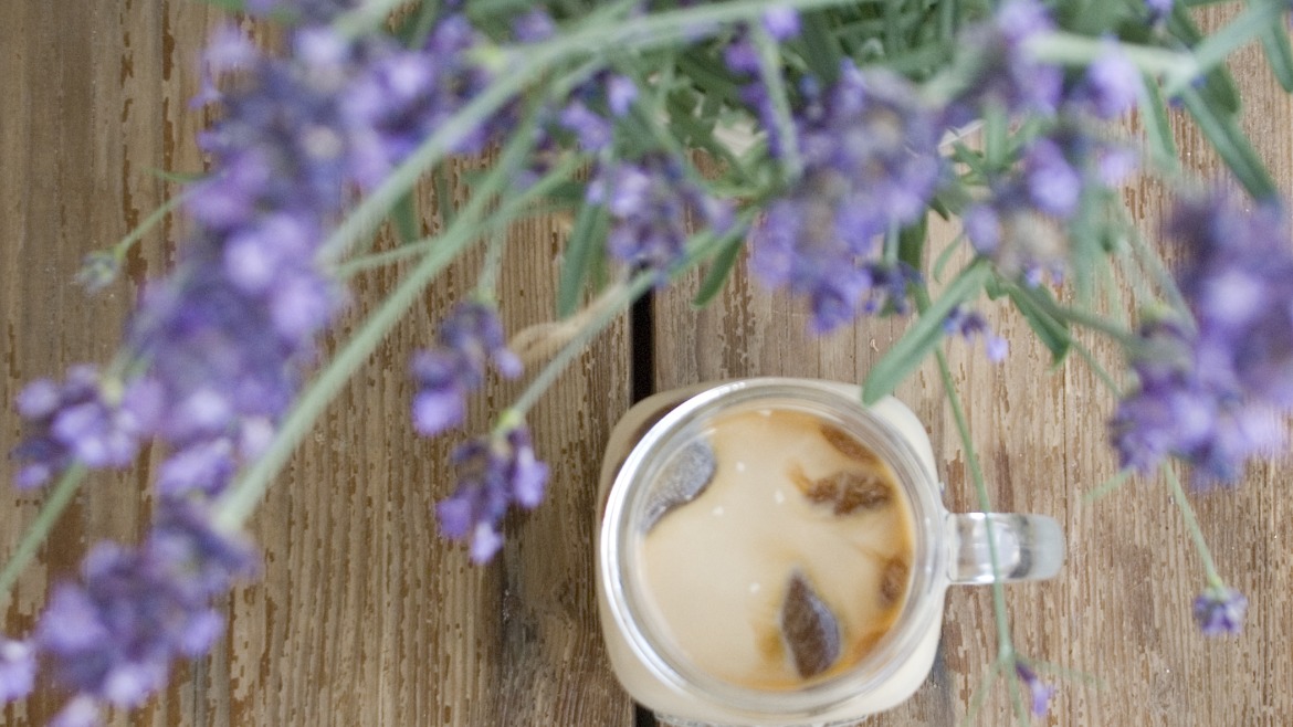 Kawa mrożona - 5 oryginalnych przepisów na upały!